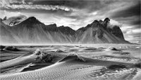 276 - BLACK SAND BEACH AT STOKKSNES - HARDING RICHARD - united kingdom <div