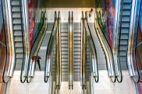 82 - ESCALATOR - DORIOZ ANNIE - France <div